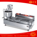 Machine industrielle de beignet cuite au four de machine de beignet de machine automatique de beignet